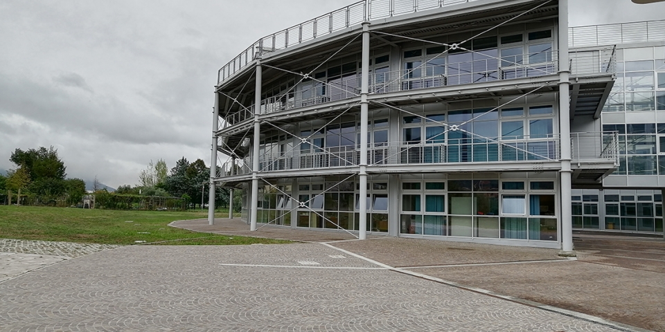 Foto Esterno Scuola Secondaria Don Bosco